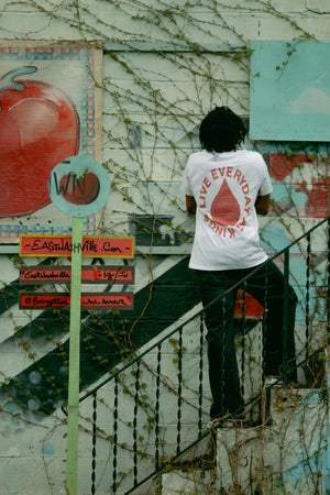 WHITE AND RED STAPLE T SHIRT